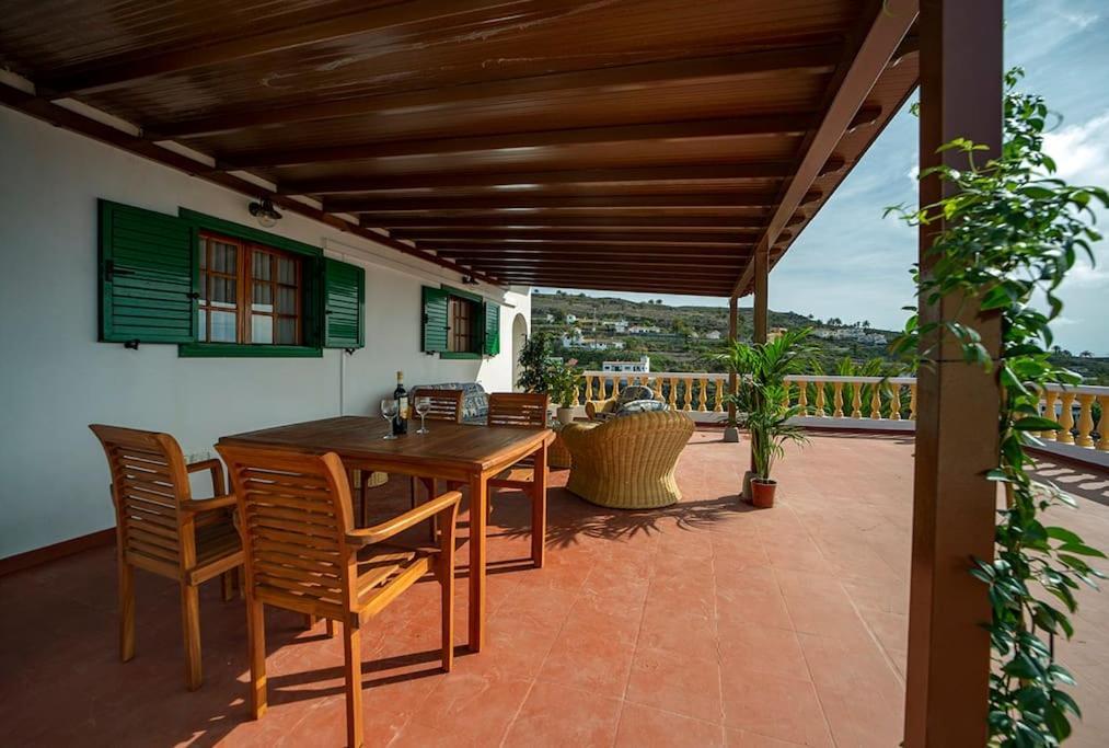 Villa Teram Alajero Екстер'єр фото